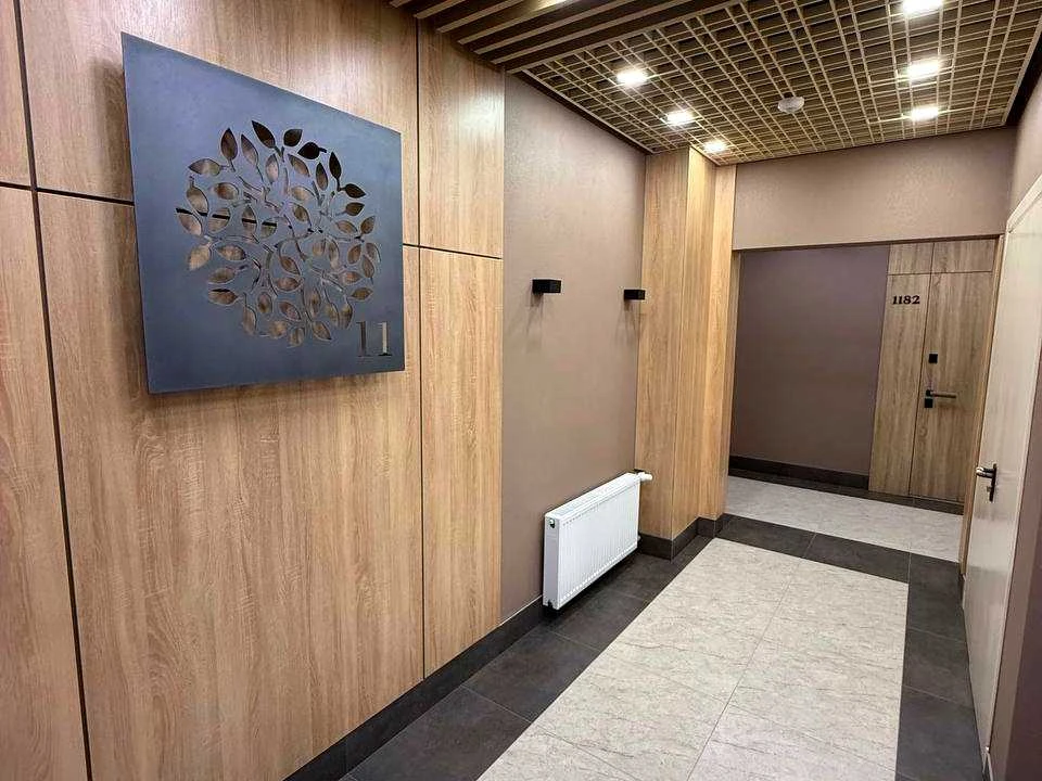 Apartment. Dnipro, Shevchenko St., (House)