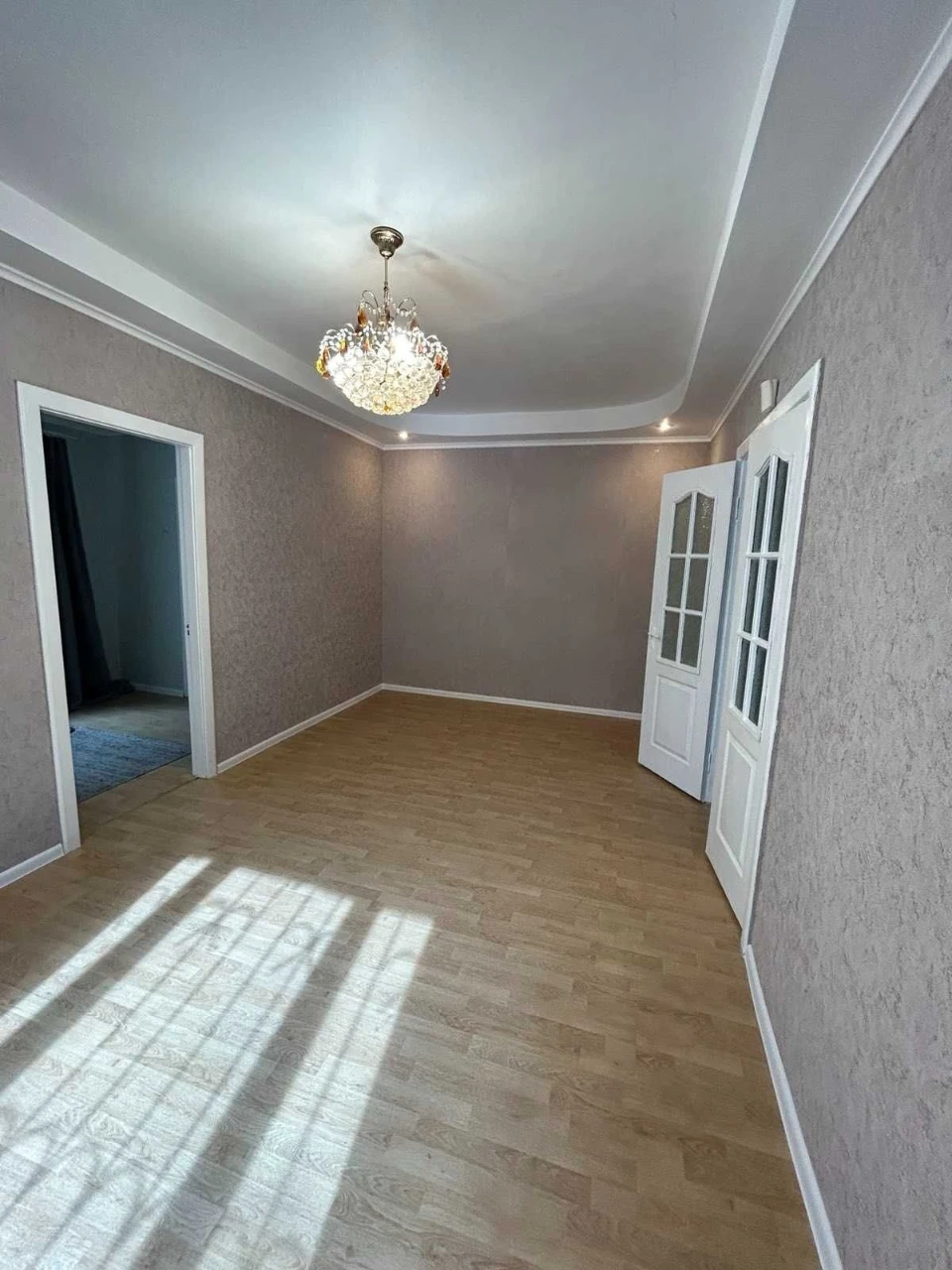 Rent 2-room apartment on Yerevan Street