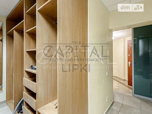 Long-term rental of a 3-room apartment on Blvd. Lesya Ukrainky 7B • I