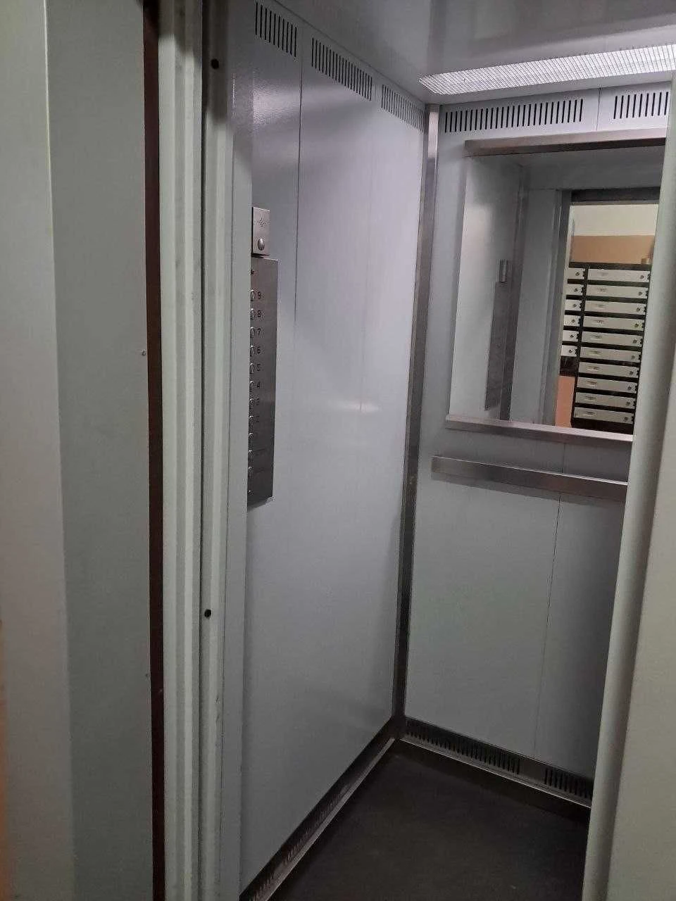 For Rent: Great Apartment! New Furniture, Appliances, Fresh Renovation. City.