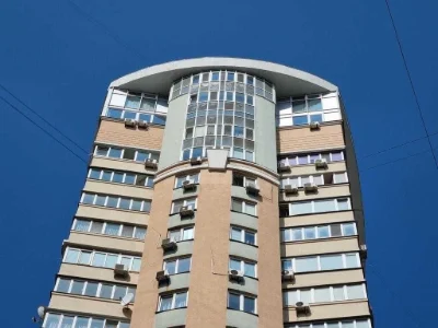 Оренда унікальної видової квартири 260 кв. м. Раїси Окіпної