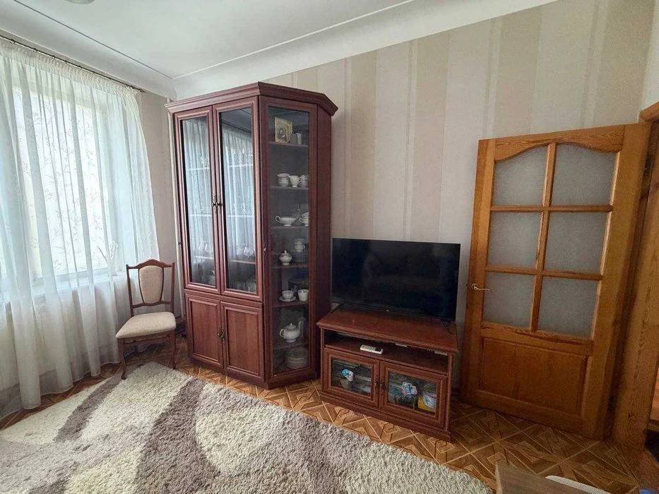 Продам 3 комн. квартиру проспект Науки / Гагарина