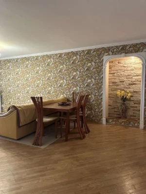 Rent 3 room apartment St. Topoleva, 4 130m renovated