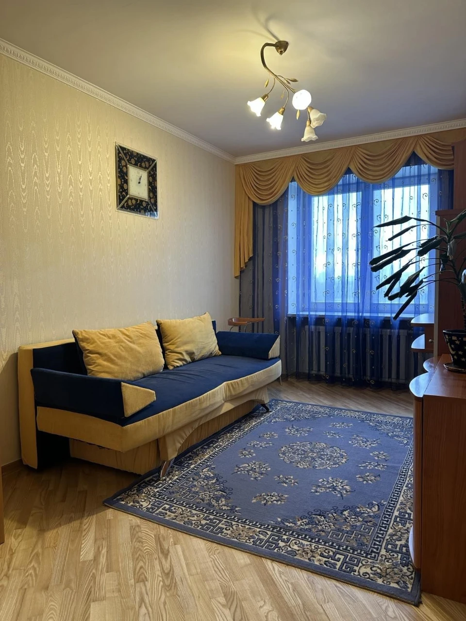 Rent 3 room apartment St. Topoleva, 4 130m renovated