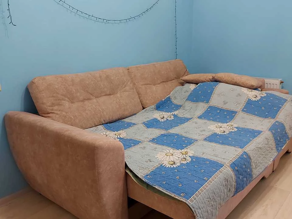 Apartment. Nikolaev, Lazurna St.