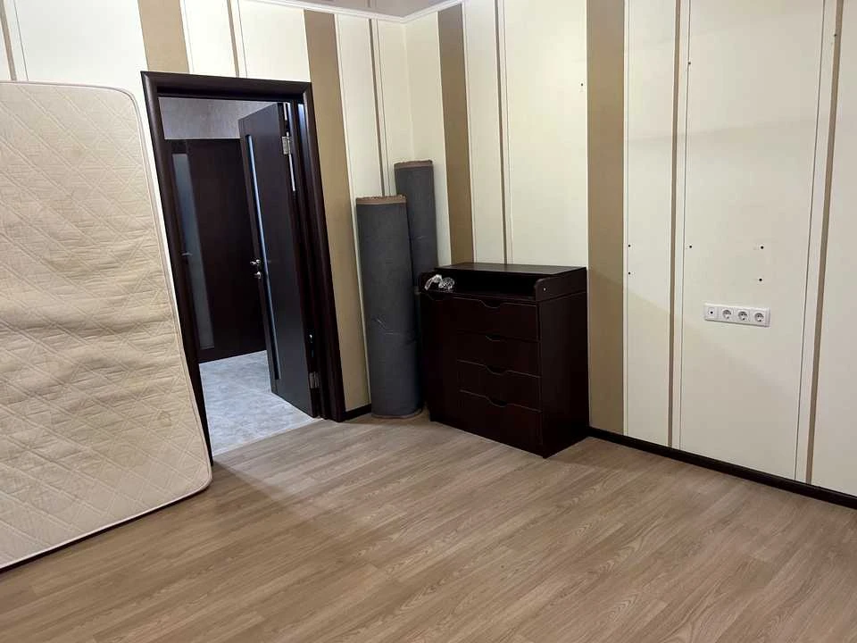 Квартира. Київ, Вацлава Гавела бульв.