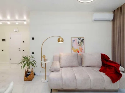 2-room apartment. Kyiv, Mykhaila Maksimovych St.
