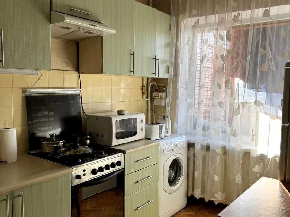Apartment. Vyacheslav Chornyvolo St., Kyiv