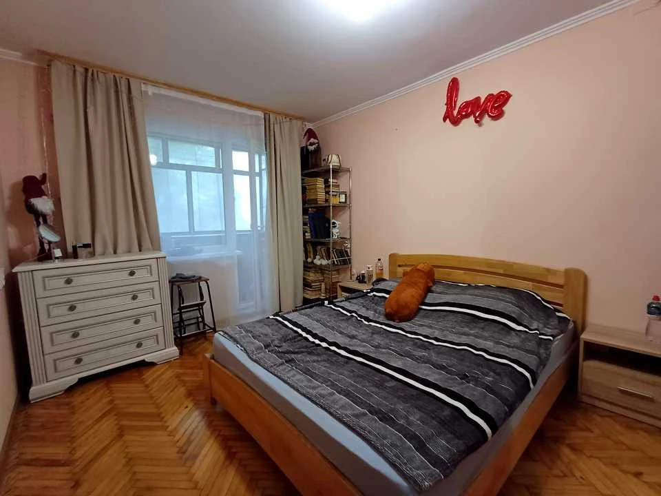 Квартира. Львів, Івана Виговського вул.