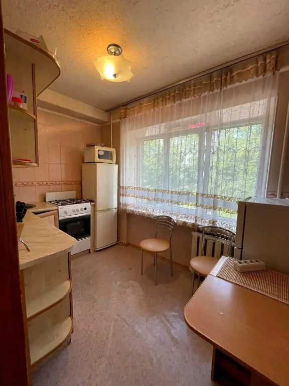Rent 2 rooms near the Circus on Gogol Street 29