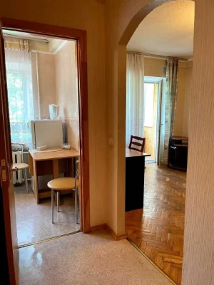 Rent 2 rooms near the Circus on Gogol Street 29