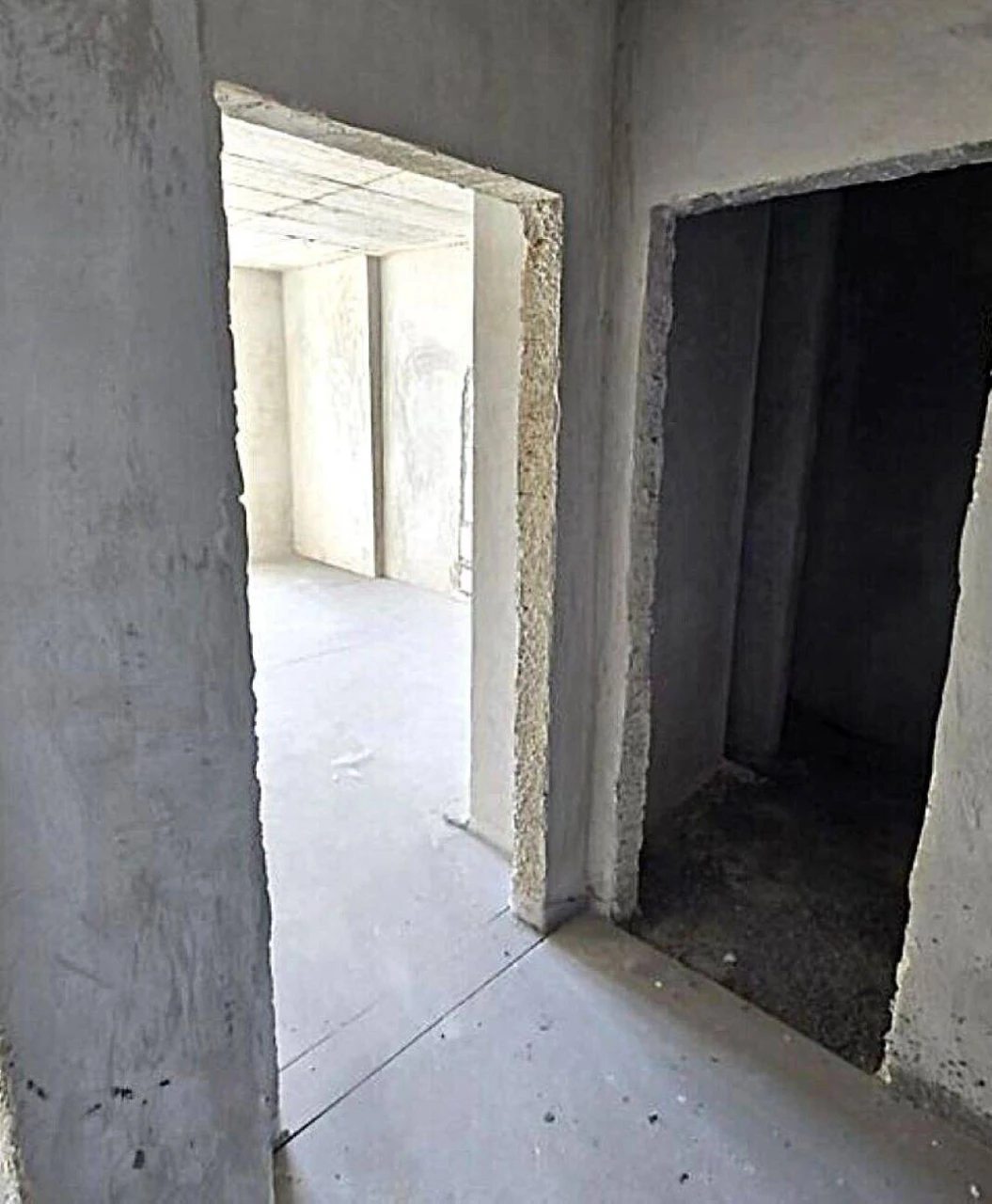 For Sale 2-room apartment, Volodymyr Sosyura Street, 6