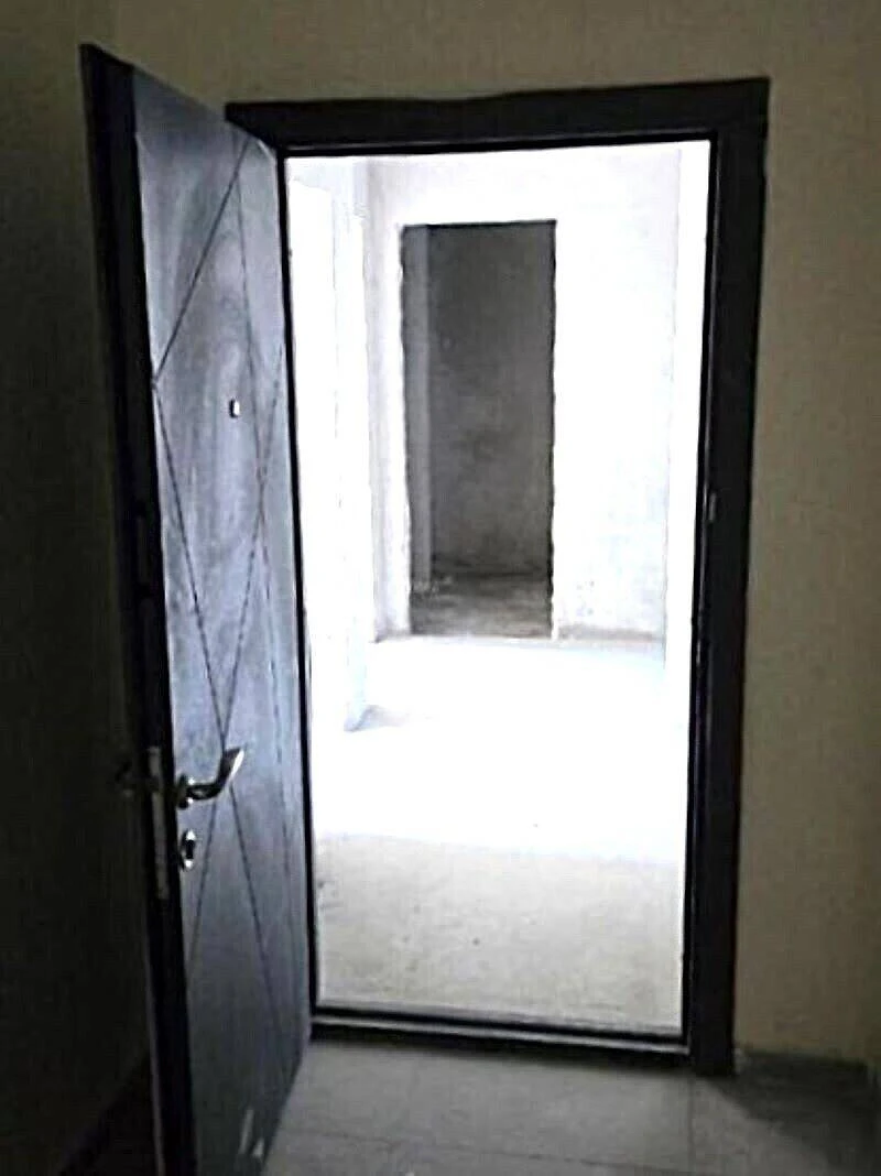 For Sale 2-room apartment, Volodymyr Sosyura Street, 6