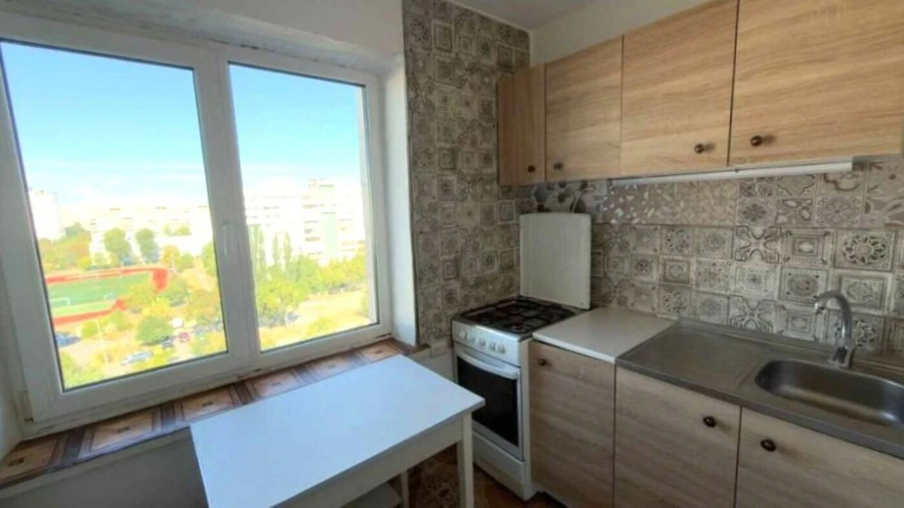 Продам 1-кімнатну квартиру, проспект Червоної Калини (Маяков