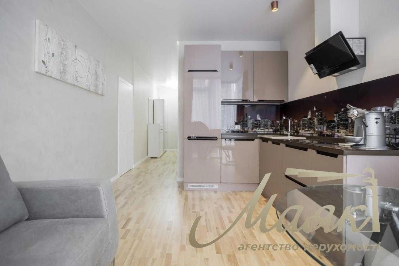 Rent of a 2-room apartment in the ЖК Французький квартал 2, Ін