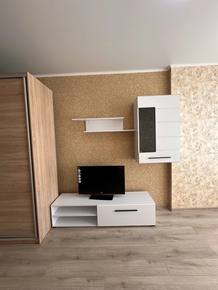 Rent 1 bedroom, new building, 7th floor