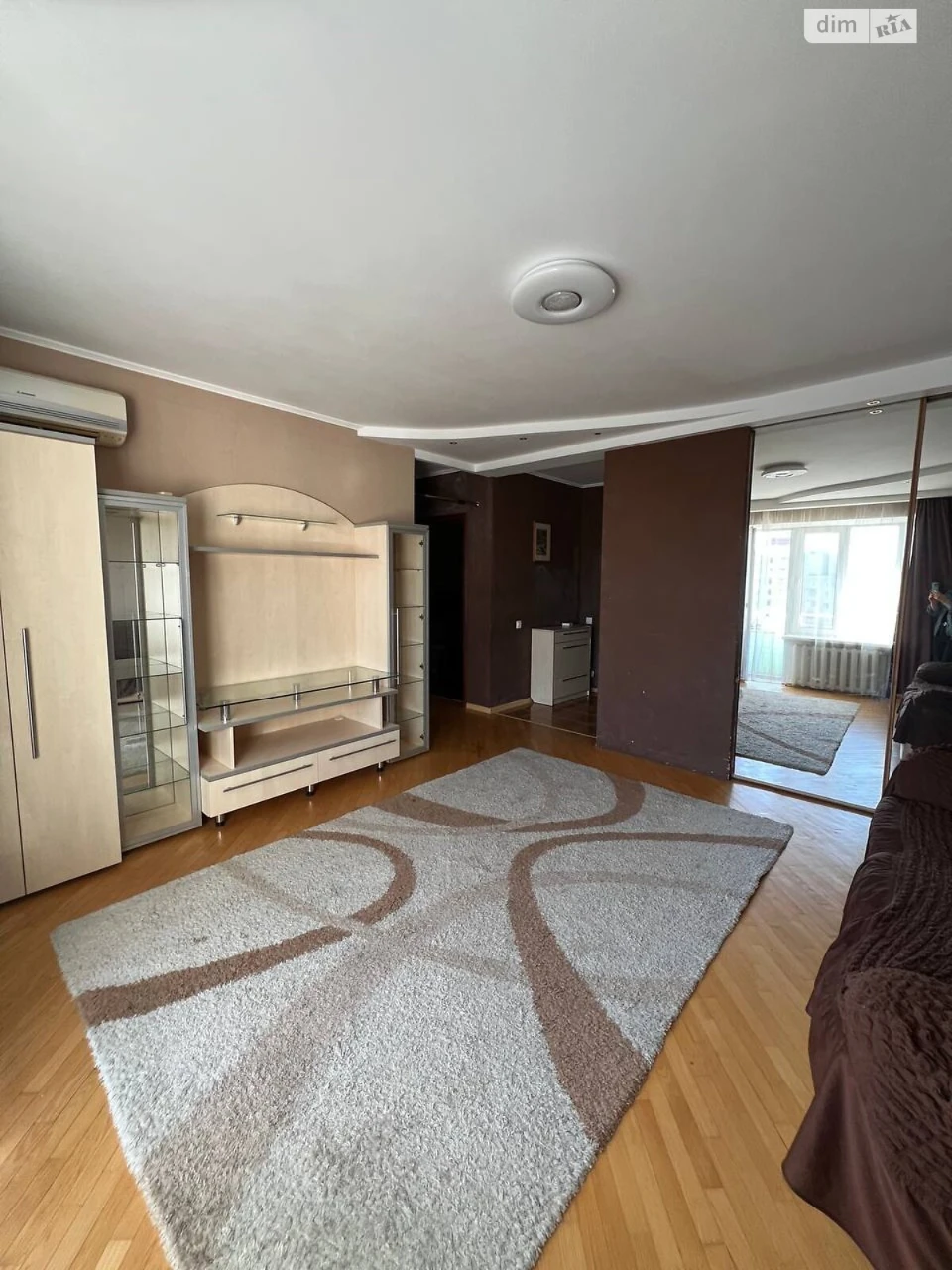Long-Term Rental Apartment Poznyak