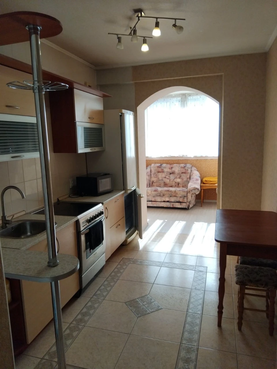 For rent, metro Pecherska - 21000 UAH