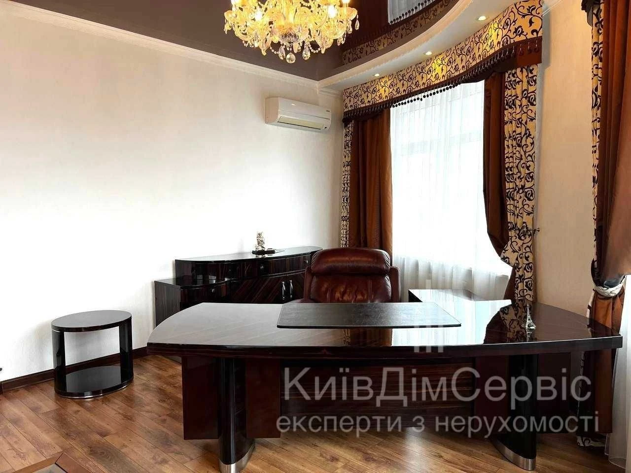 Rent 3-room apartment Konovaltsia 36B, Pechersk, view of L