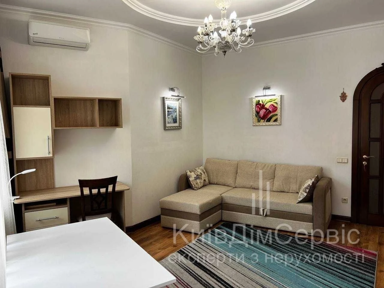 Rent 3-room apartment Konovaltsia 36B, Pechersk, view of L