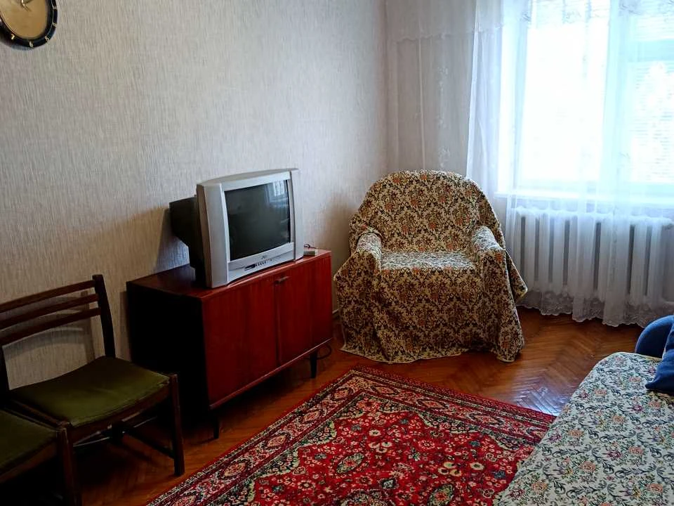 Квартира. Київ, Миколи Міхновського бульв.