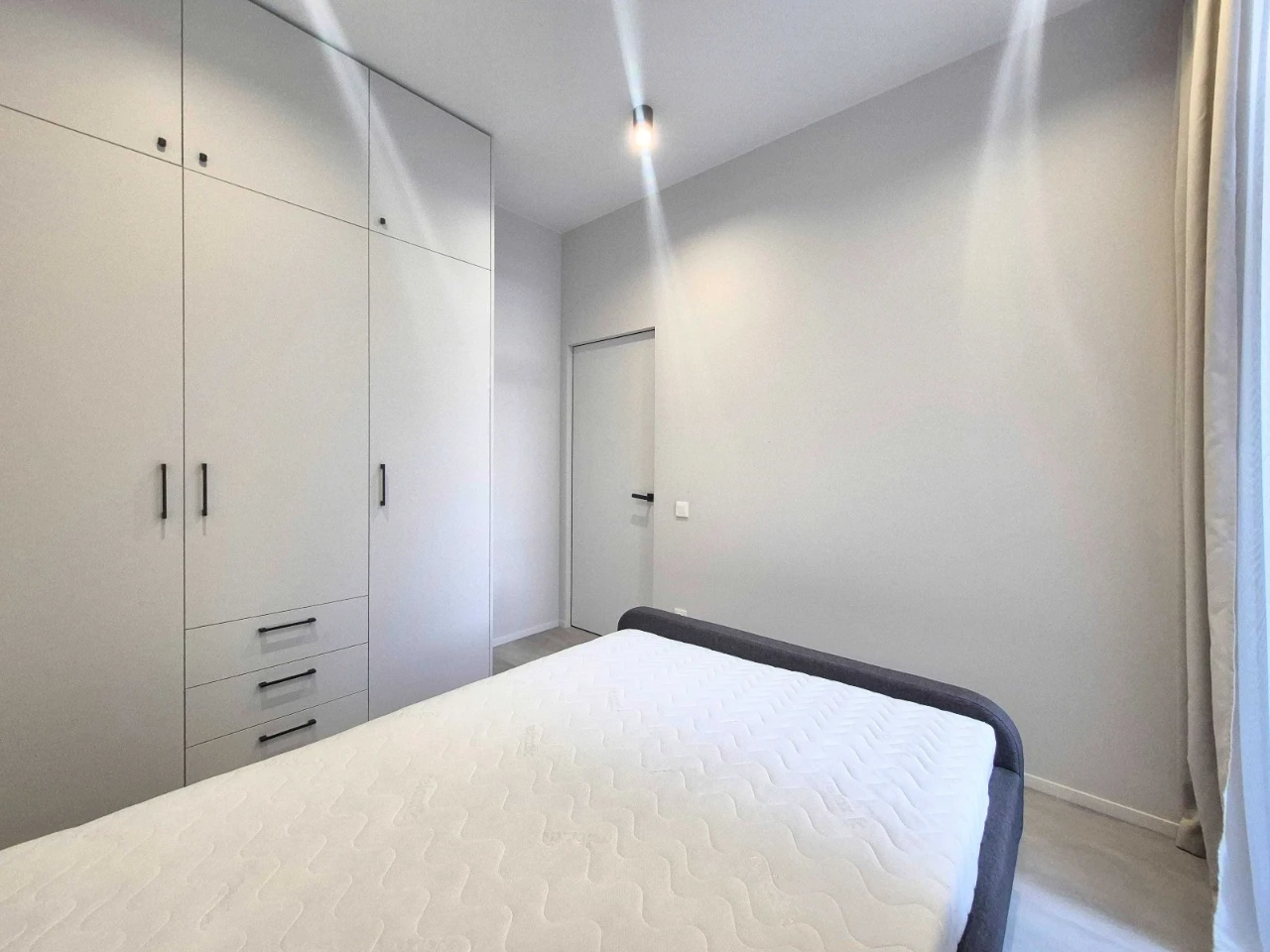 For Rent: 1-room apartment with a terrace in a modern business complex