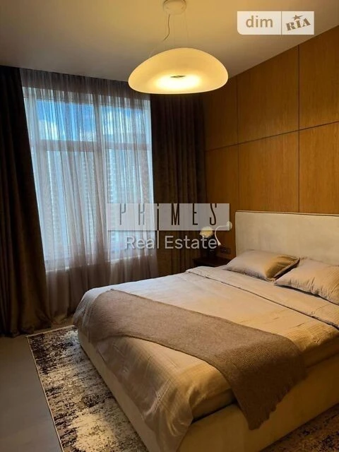 Sale of 4-room apartment 121 sq. m. on Andriy Verkhoglyada St. 11 •