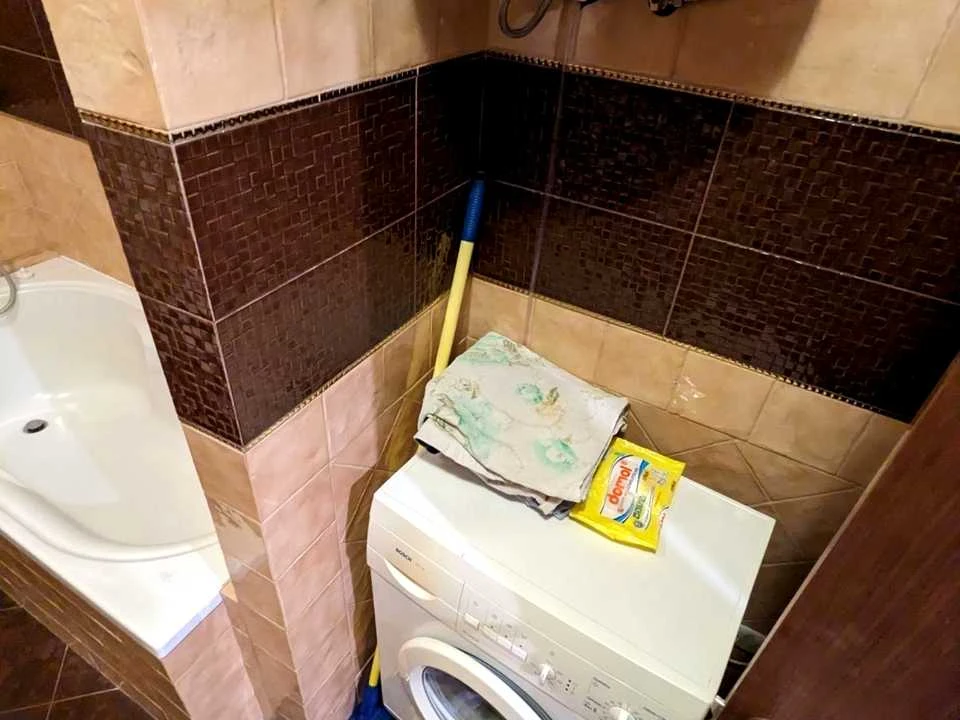 Квартира. Київ, Дніпровська набережна вул.