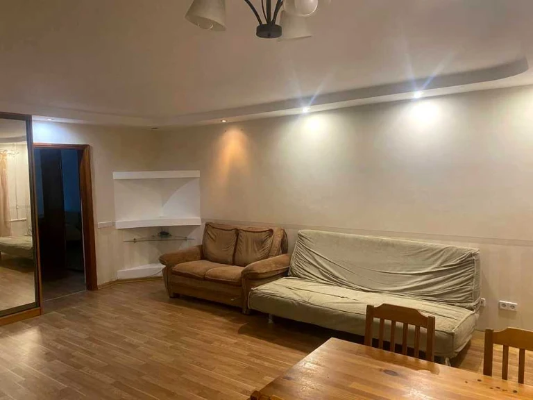 Apartment. Kyiv, Tetyaninska St. (Levanevsky)