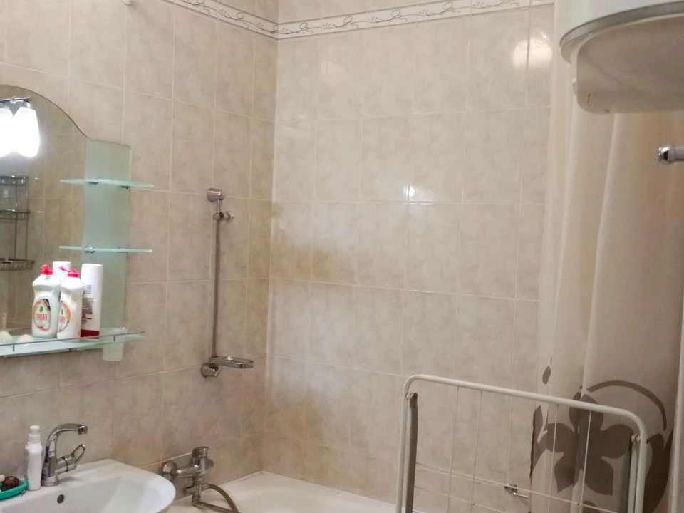 Apartment. Kyiv, Akademika Bulakhovskogo St.