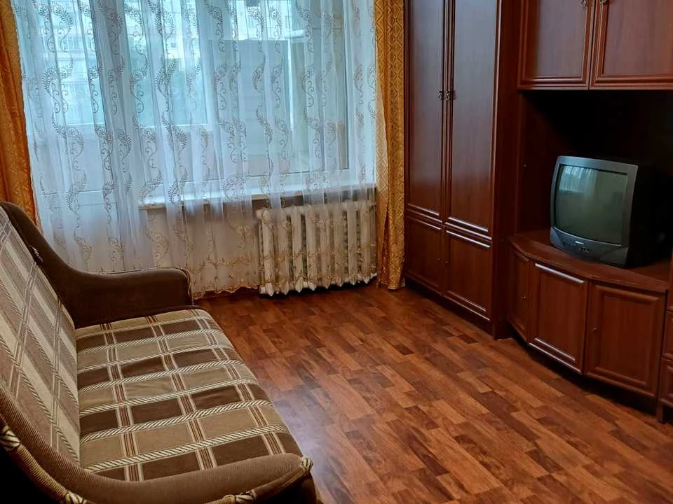 Квартира. Київ, Мілютенка вул.