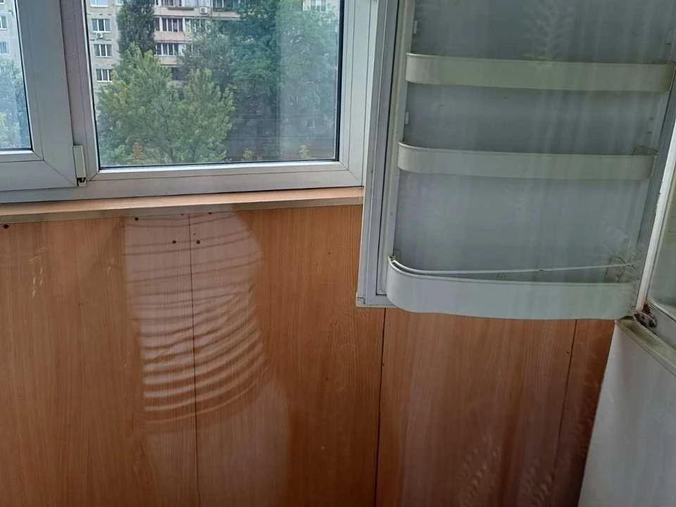 Квартира. Київ, Мілютенка вул.
