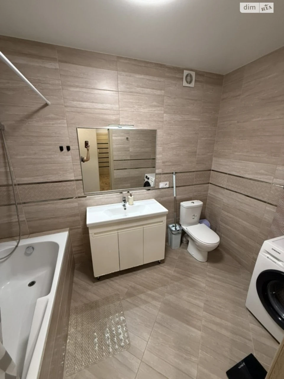 Sale of an Apartment in ЖК "Karame l"