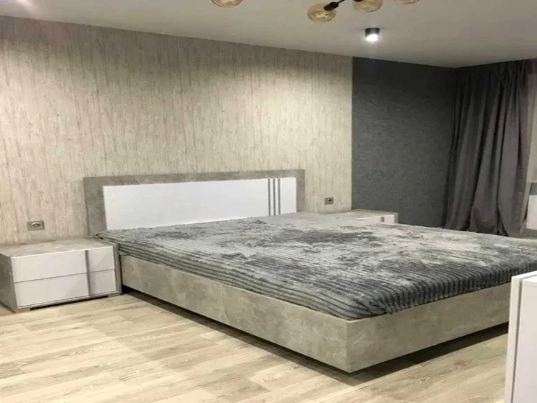 Apartment. Kharkiv, Losivsky Prospect.