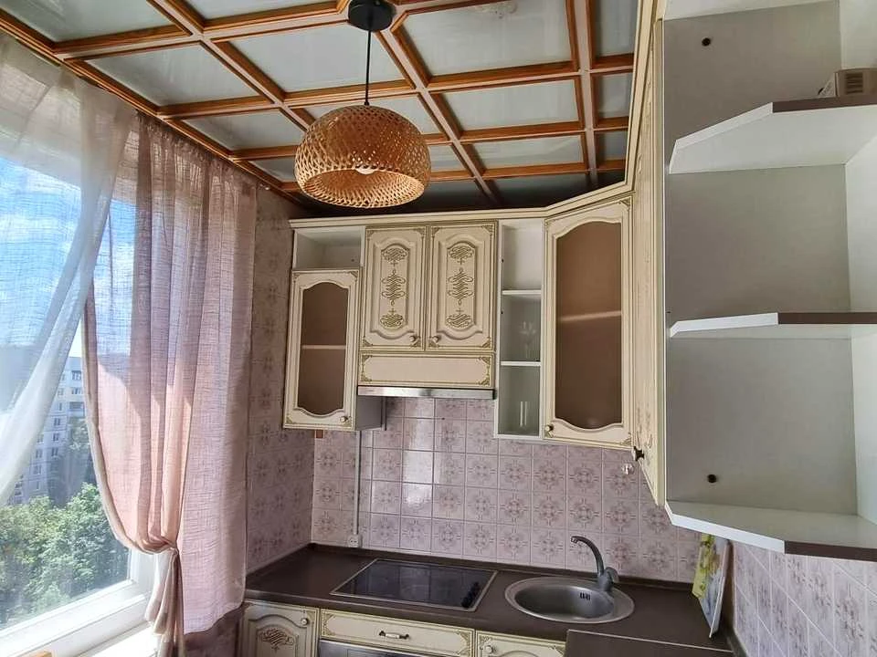 1-room apartment. Kharkiv, Amosova St.
