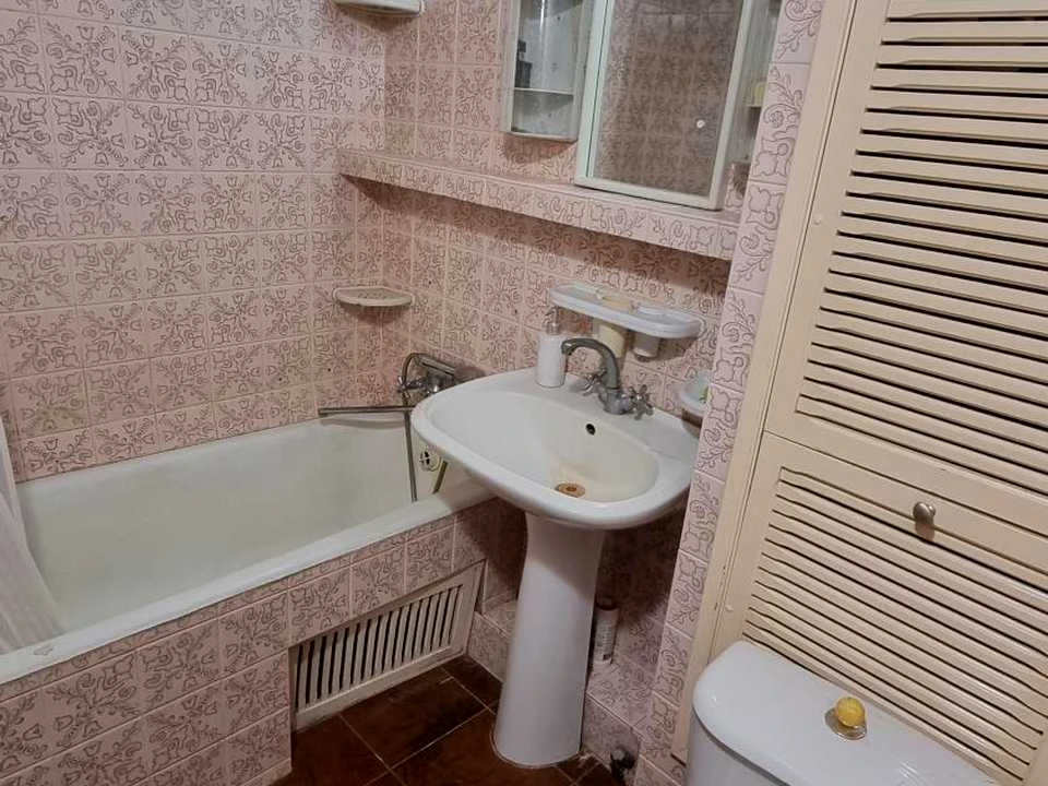 1-room apartment. Kharkiv, Amosova St.