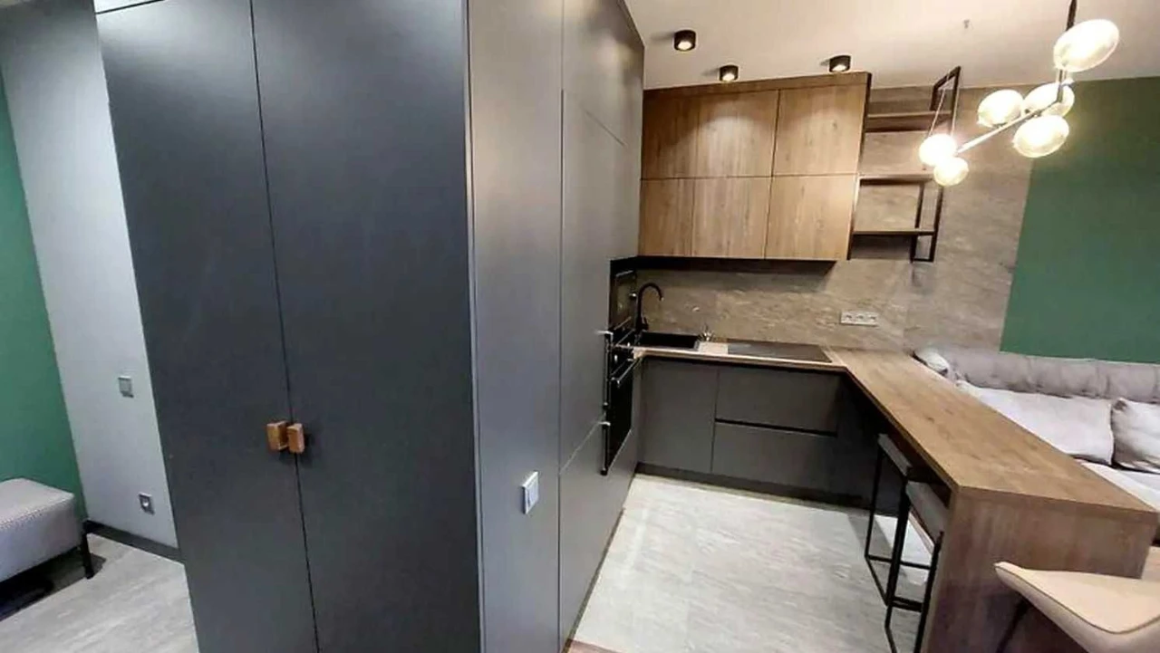 For Sale: 1-room apartment in the "German Project" residential complex near the "Central Market" metro station.