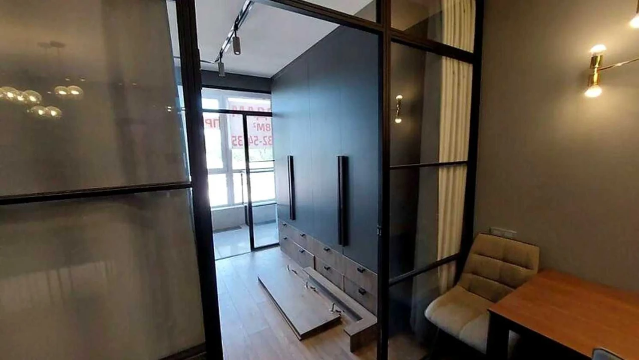 For Sale: 1-room apartment in the "German Project" residential complex near the "Central Market" metro station.