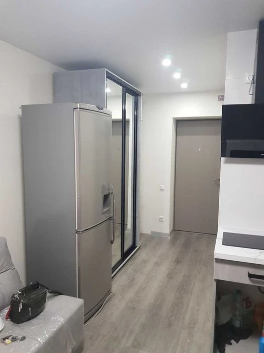 Продам Слобожанский и Калиновая Атековская27 смарт квартиру
