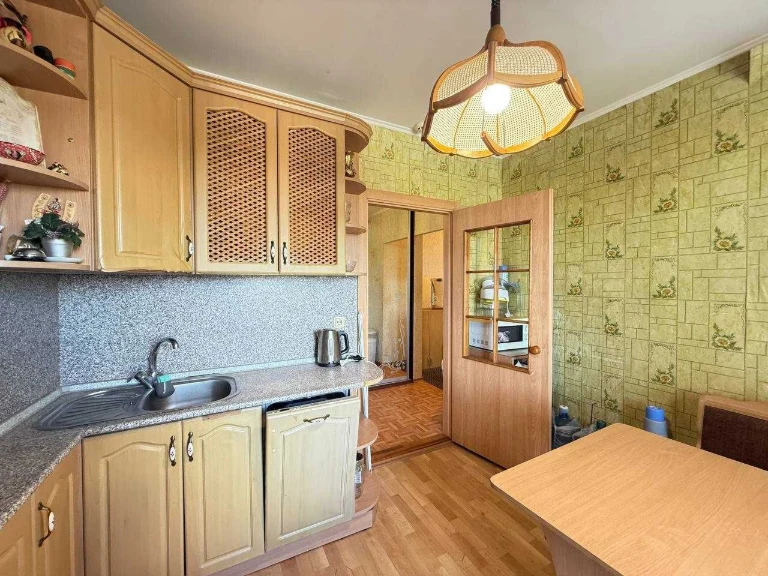 Продаж 1-кімнатної квартири 42,1 м², вул. Олевська, 7, Свято