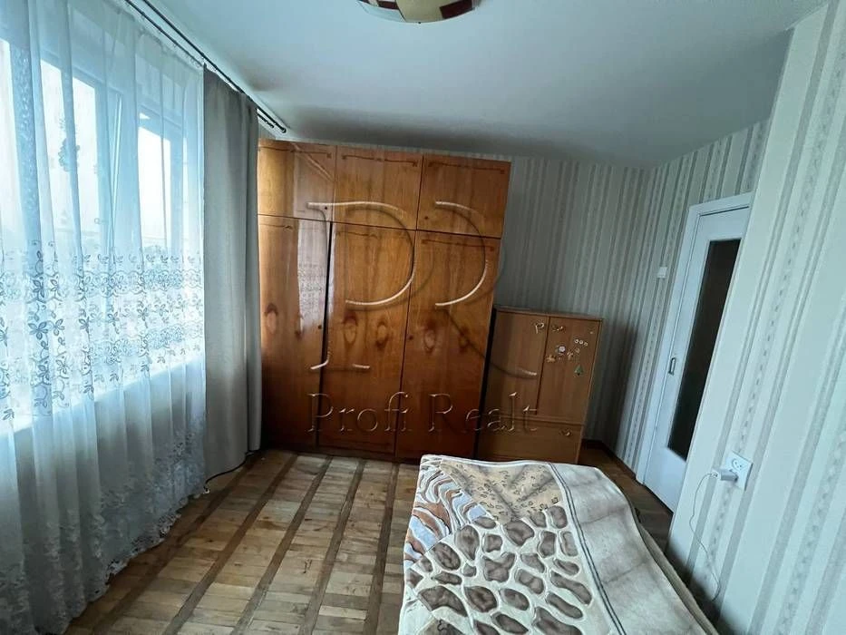 БЕЗ КОМІСІІ! Продаж 3-х к кв. Ю. Литвинського 82 А , Дарниць