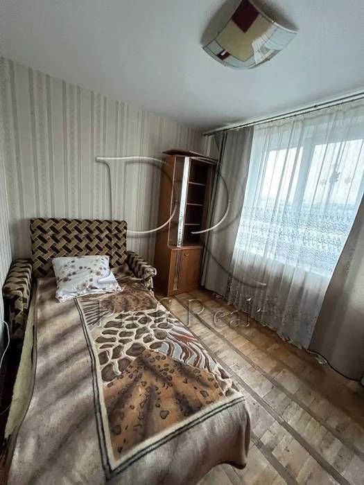 БЕЗ КОМІСІІ! Продаж 3-х к кв. Ю. Литвинського 82 А , Дарниць
