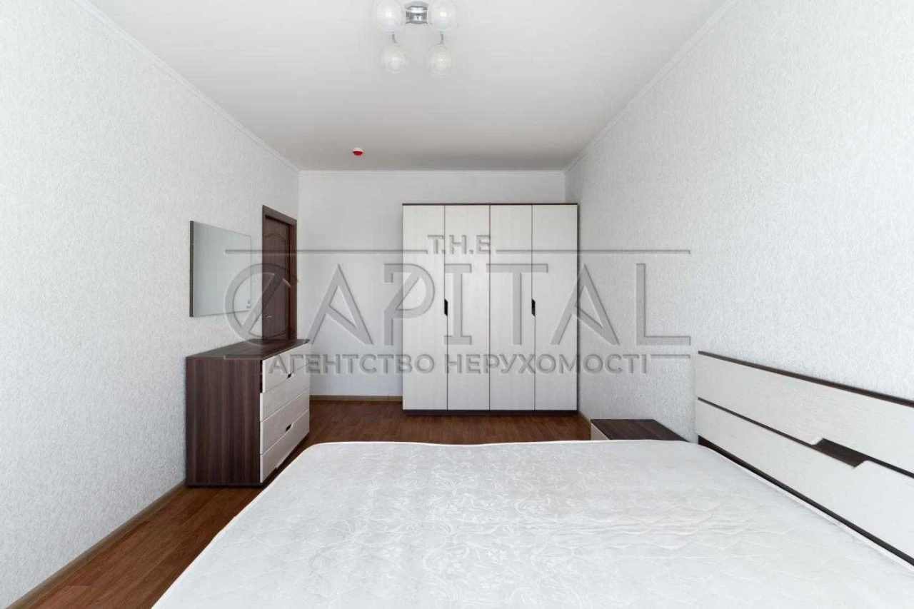Продаж 3-кімнатної квартири ЖК Патріотика, вул. Софії Русово