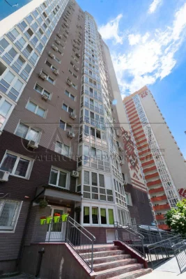 Продаж 3-кімнатної квартири ЖК Патріотика, вул. Софії Русово