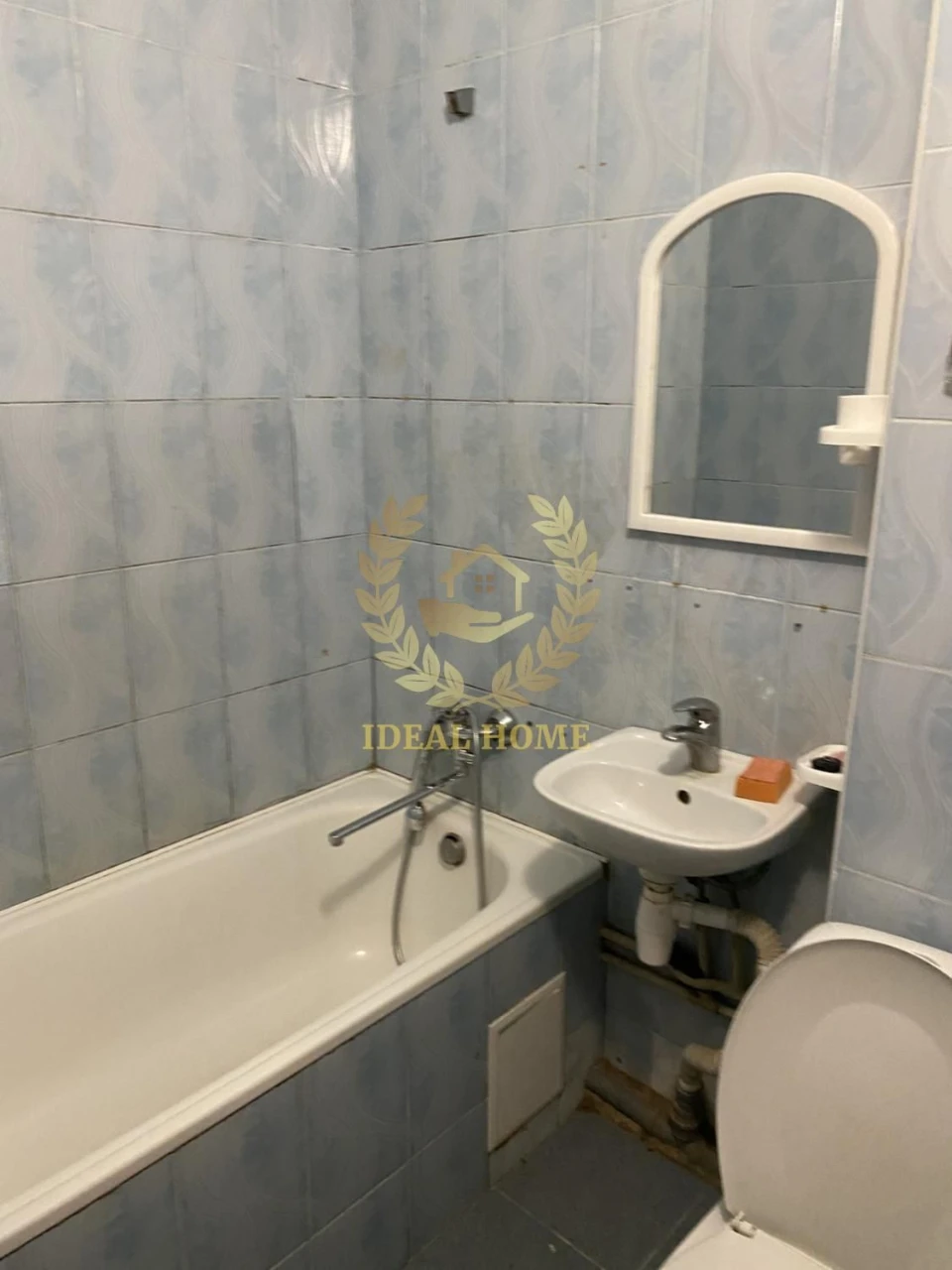 Продам однокімнатну квартиру в Деснянському районі Києва