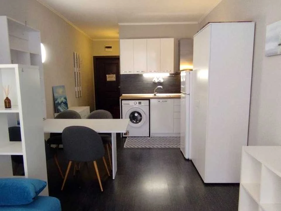 One-room apartment. Львів, Volodymyr Velikogo St.
