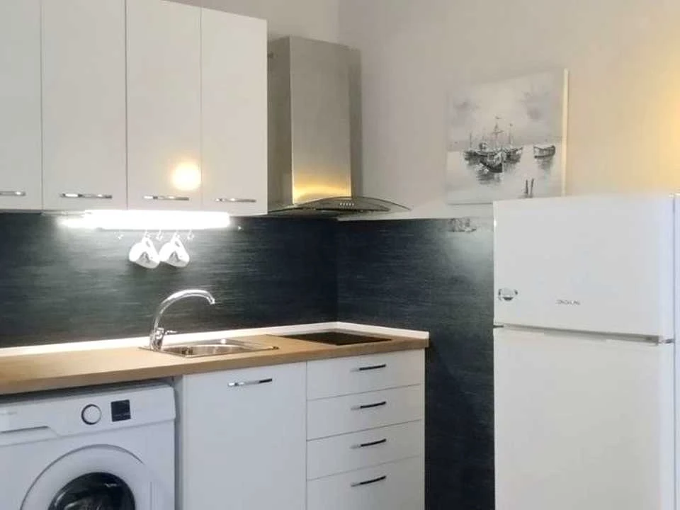 One-room apartment. Львів, Volodymyr Velikogo St.
