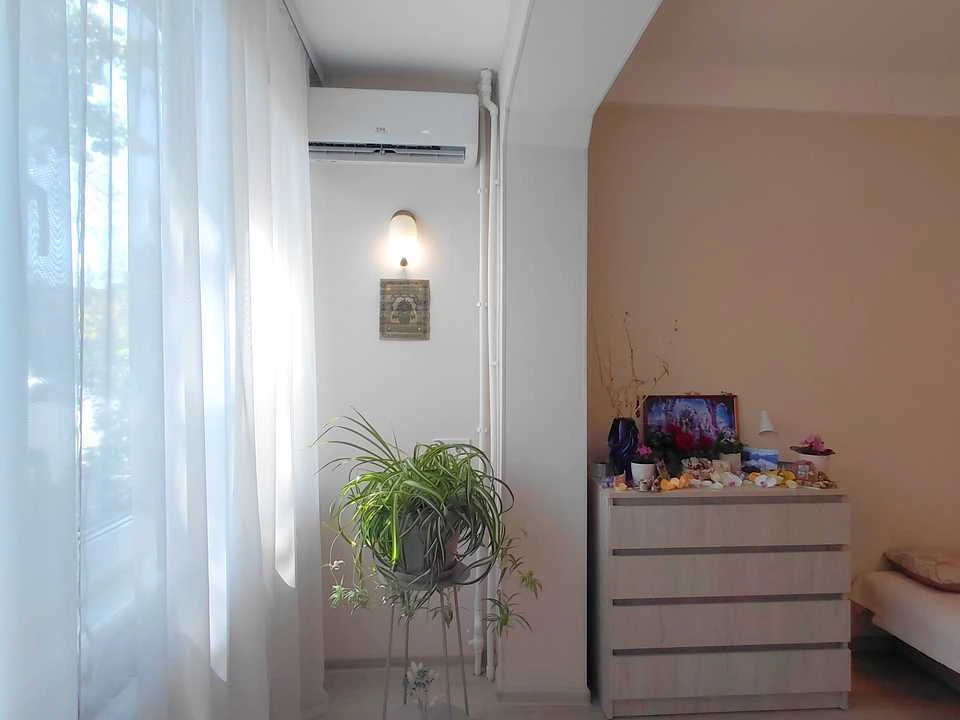 Apartment. Kyiv, Levka Luk'yenko St.