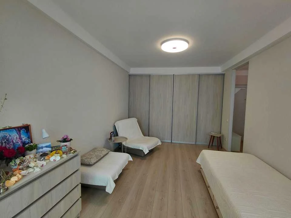 Apartment. Kyiv, Levka Luk'yenko St.