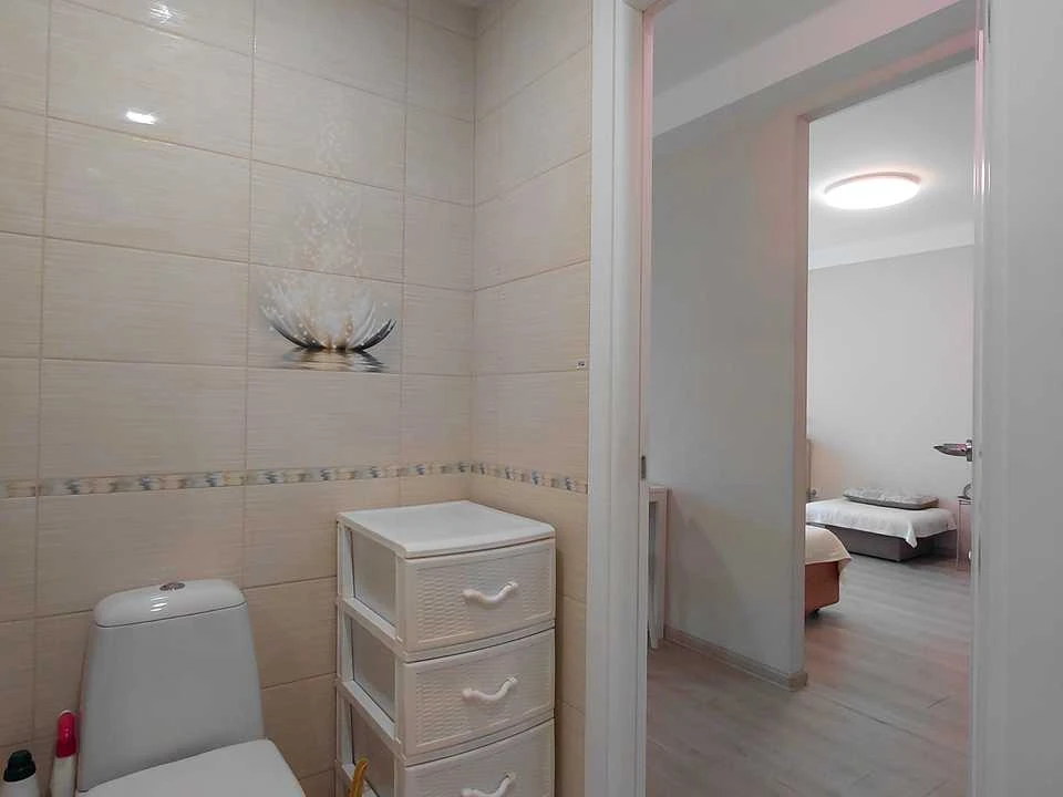 Apartment. Kyiv, Levka Luk'yenko St.